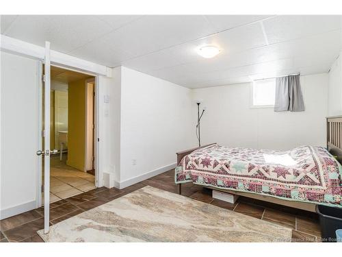 710 Kitchen St, Fredericton, NB 