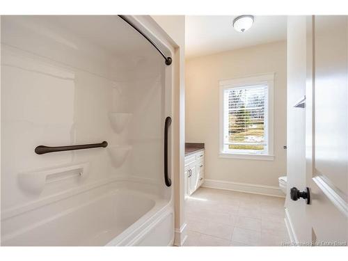 20 Headland Rd, Upper Kingsclear, NB 