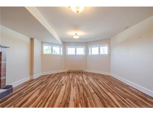 20 Headland Rd, Upper Kingsclear, NB 
