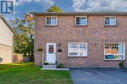 16 ROSEMUND CRESCENT  Kingston (West Of Sir John A. Blvd), ON K7M 6Z3