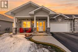 150 SORBIE CRESCENT  Loyalist (Amherstview), ON K7N 0B7