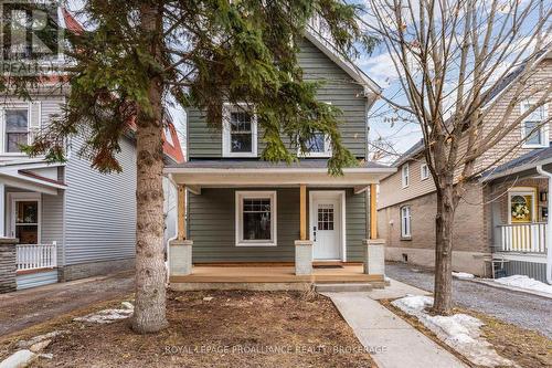 29 LIVINGSTON AVENUE  Kingston (Central City East), ON K7L 4L1