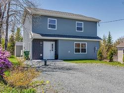 29 Club Road  Hatchet Lake, NS B3T 1P8