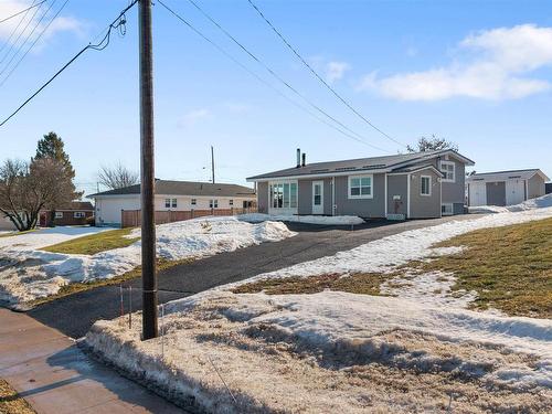 255 Victoria Street E, Amherst, NS 