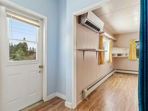 67 Croft Avenue, Crescent Beach, NS 