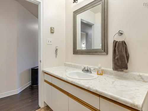 308 15 Langbrae Drive, Clayton Park, NS 