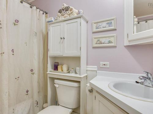 1880 Virginia Road, West Springhill, NS 