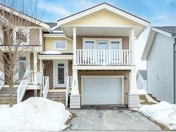 17 Candytuft Close  Eastern Passage, NS B3G 0A4