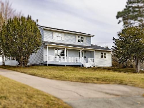 193a Victoria Street E  Amherst, NS B4H 1Y8