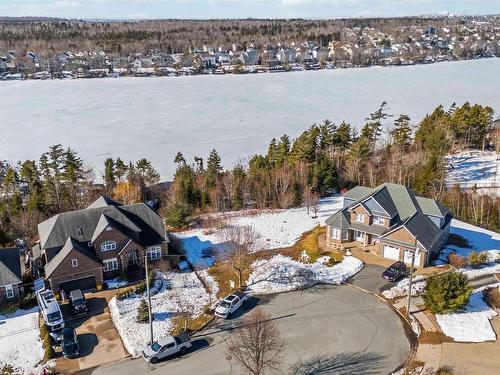 78 Edgewater Close, Dartmouth, NS 