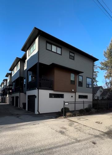 24-4602 20 Street  Vernon, BC V1T 4E5