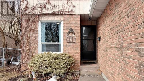 3103 Autumn Hill Crescent, Burlington, ON - Outdoor