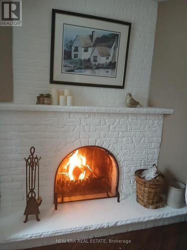 3103 Autumn Hill Crescent, Burlington, ON - Indoor Photo Showing Other Room With Fireplace