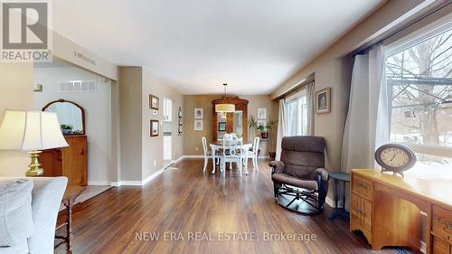 3103 Autumn Hill Crescent, Burlington, ON - Indoor