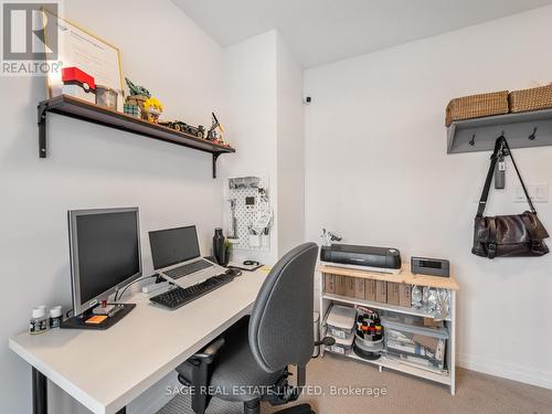 4 Could Lane, Hamilton, ON - Indoor Photo Showing Office