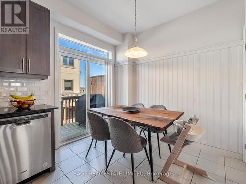 4 Could Lane, Hamilton, ON - Indoor Photo Showing Dining Room