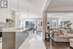 124 MONDIAL CRESCENT  East Gwillimbury, ON L9N 0S2