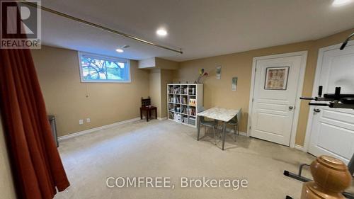 294 Waymark Crescent, Ottawa, ON - Indoor