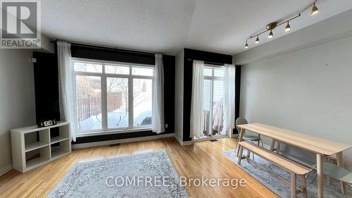 294 Waymark Crescent, Ottawa, ON - Indoor Photo Showing Other Room