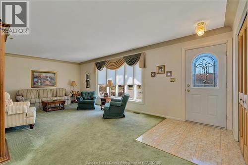 1640 St. Gabriel, Windsor, ON - Indoor