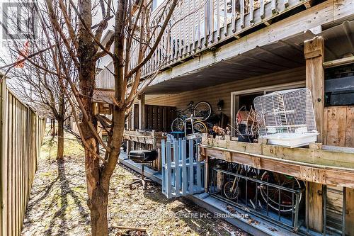 8B - 38 Howe Drive, Kitchener, ON - Outdoor