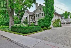 30 WHITNEY AVENUE  Toronto, ON M4W 2A8