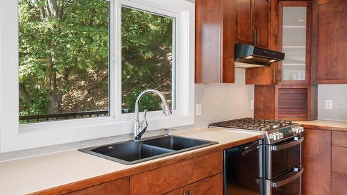 220 West Bench Drive, Penticton, BC - Indoor Photo Showing Kitchen With Double Sink