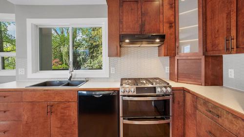 220 West Bench Drive, Penticton, BC - Indoor Photo Showing Kitchen With Double Sink