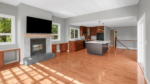 220 West Bench Drive, Penticton, BC - Indoor With Fireplace