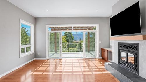 220 West Bench Drive, Penticton, BC - Indoor With Fireplace