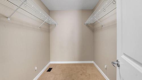 220 West Bench Drive, Penticton, BC - Indoor With Storage