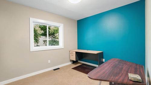 220 West Bench Drive, Penticton, BC - Indoor Photo Showing Other Room