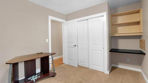 220 West Bench Drive, Penticton, BC - Indoor Photo Showing Other Room