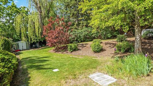 220 West Bench Drive, Penticton, BC - Outdoor