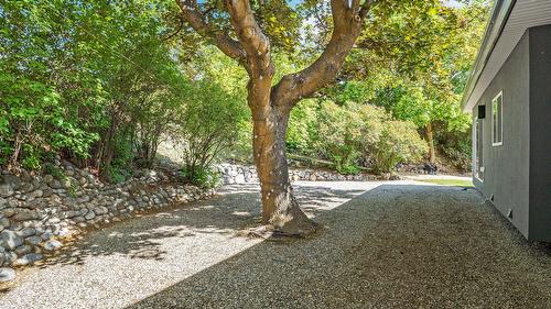 220 West Bench Drive, Penticton, BC - Outdoor