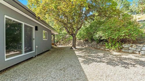 220 West Bench Drive, Penticton, BC - Outdoor