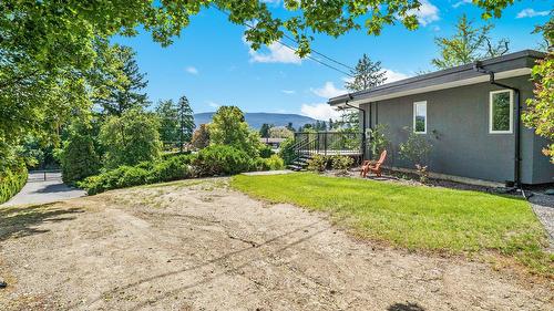 220 West Bench Drive, Penticton, BC - Outdoor