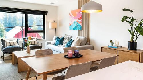 2211-1701 Coursier Avenue  Revelstoke, BC V0E 2S3