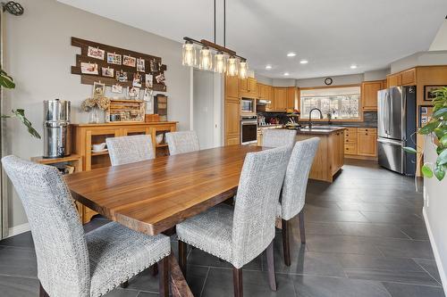 5253 Elsie Holmes Road, Wynndel, BC - Indoor Photo Showing Dining Room