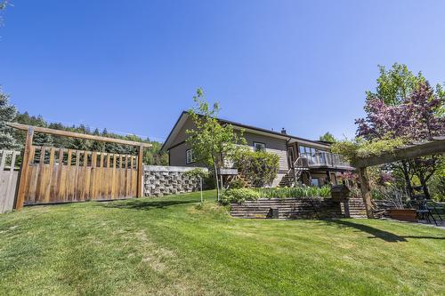 5253 Elsie Holmes Road, Wynndel, BC - Outdoor