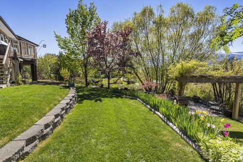 5253 Elsie Holmes Road, Wynndel, BC - Outdoor