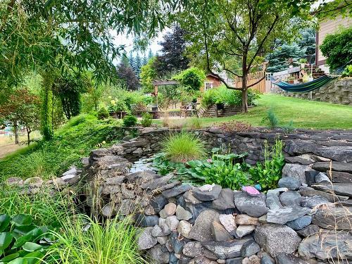 5253 Elsie Holmes Road, Wynndel, BC - Outdoor
