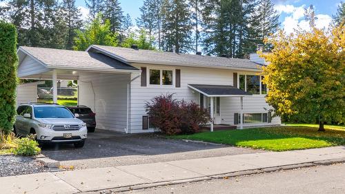 2380 8 Avenue  Salmon Arm, BC V1E 2H8