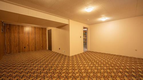 896 306Th Street, Kimberley, BC - Indoor Photo Showing Other Room