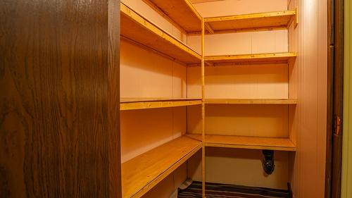 896 306Th Street, Kimberley, BC - Indoor