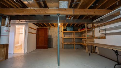 896 306Th Street, Kimberley, BC - Indoor Photo Showing Basement