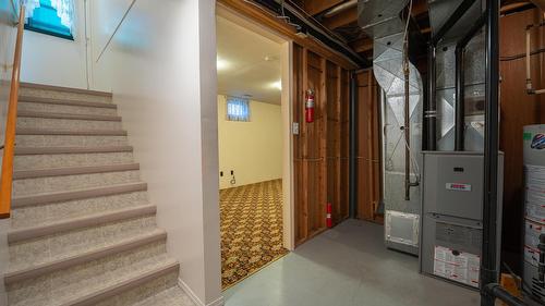 896 306Th Street, Kimberley, BC - Indoor Photo Showing Basement