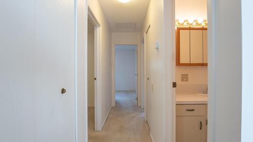 896 306Th Street, Kimberley, BC - Indoor