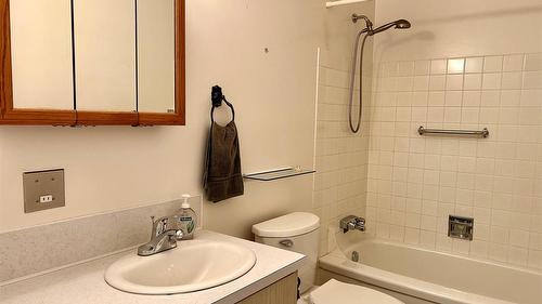 896 306Th Street, Kimberley, BC - Indoor Photo Showing Bathroom
