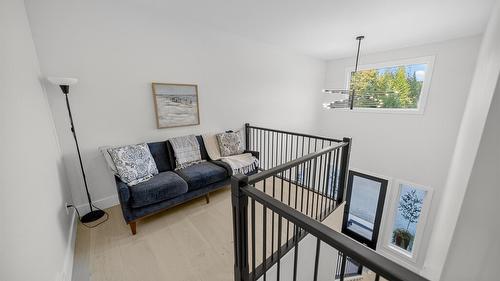 1323 Mcdonald Road, Cranbrook, BC - Indoor Photo Showing Other Room